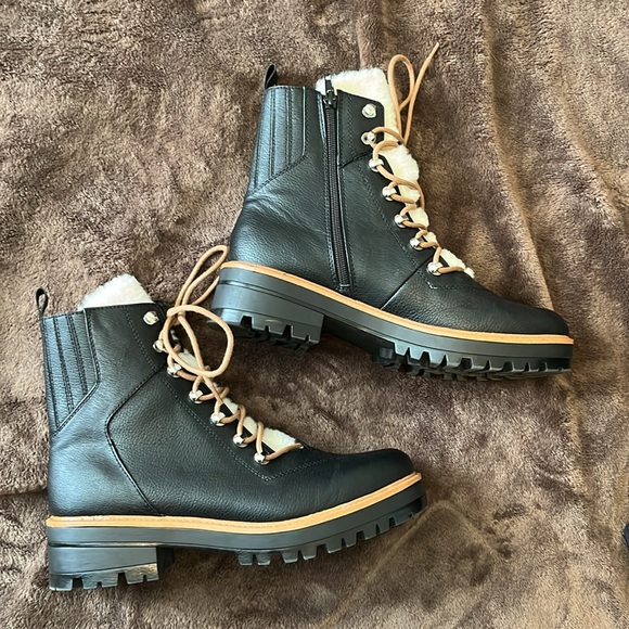 American Eagle Sherpa Lug Boot in Black - Picture 3 of 7